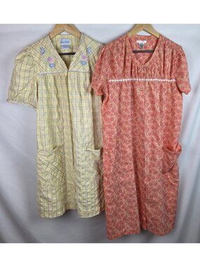 Pink K & Smart Time Womens Vintage Housecoat Pajama Medium Nightgown Robe Lot 2